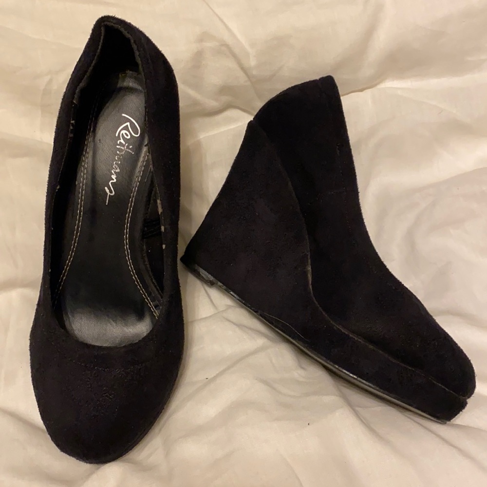 Woman’s Wedged Heel